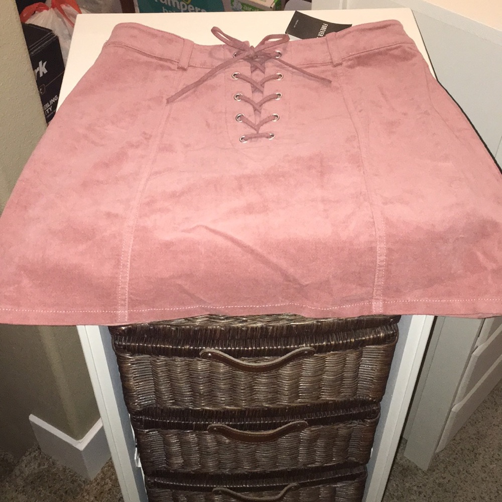 Dusty Rose zip up skirt